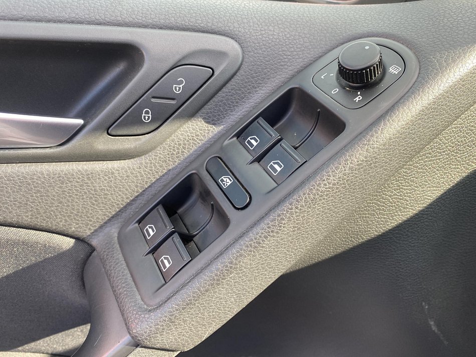 Volkswagen Golf 1.4i 