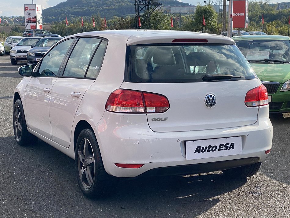 Volkswagen Golf 1.4i 
