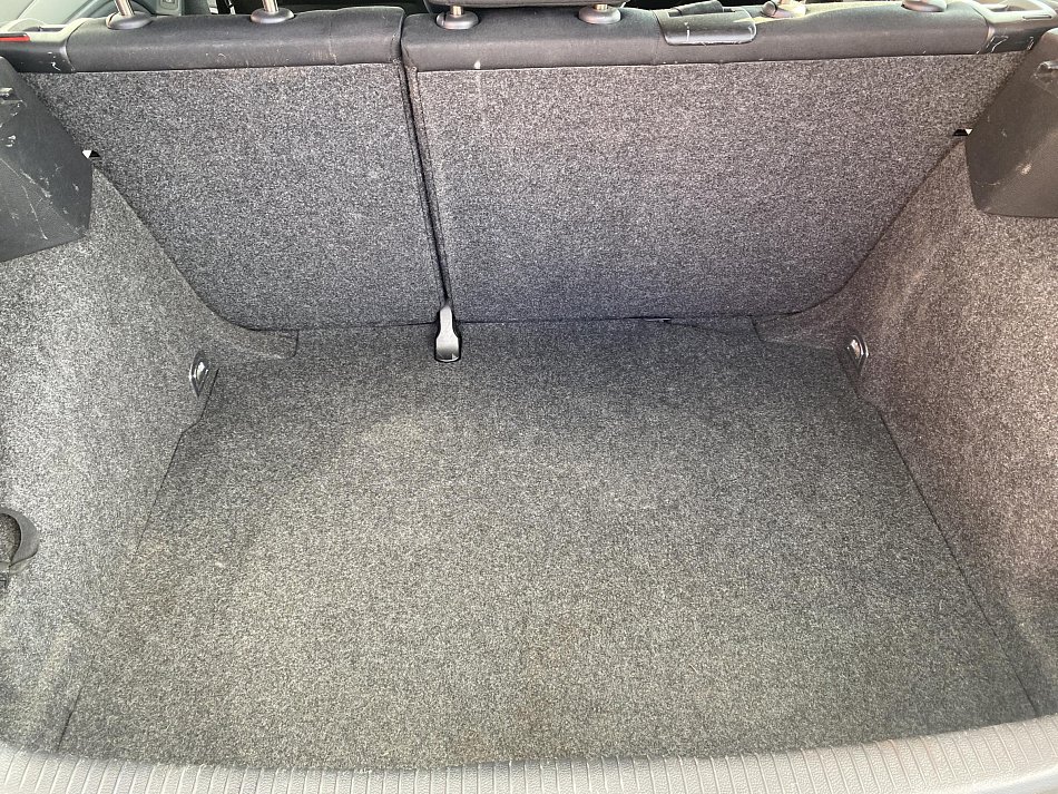 Volkswagen Golf 1.4i 