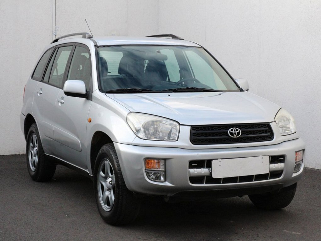 Toyota RAV4 2.0 VVT-i 