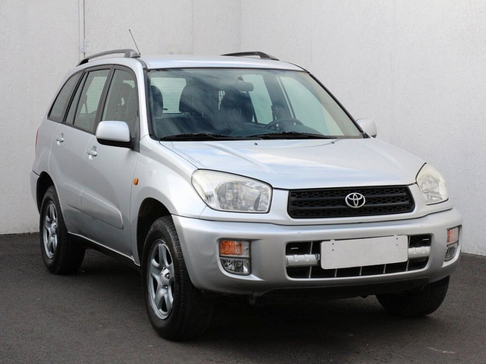 Toyota RAV4 2.0 VVT-i 