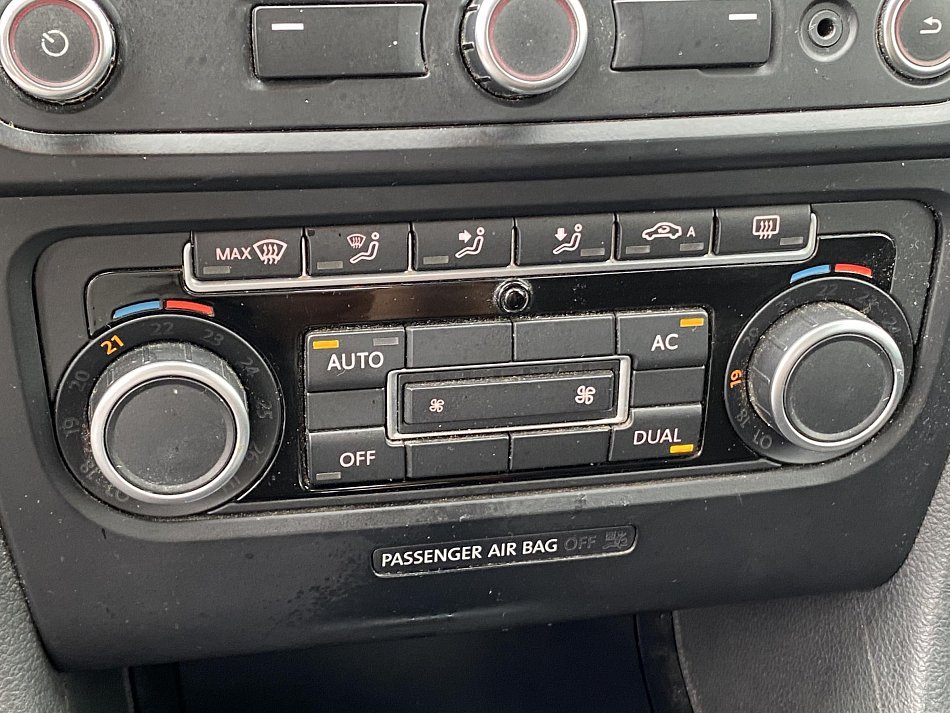 Volkswagen Golf 1.6 TDi 