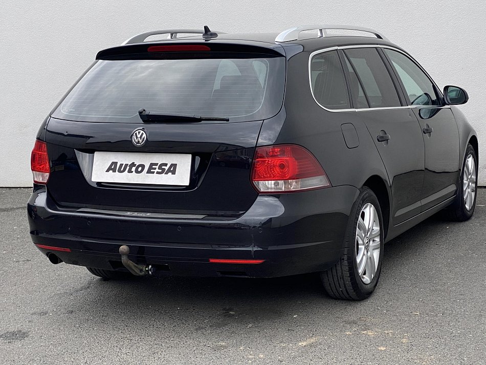 Volkswagen Golf 1.6 TDi 