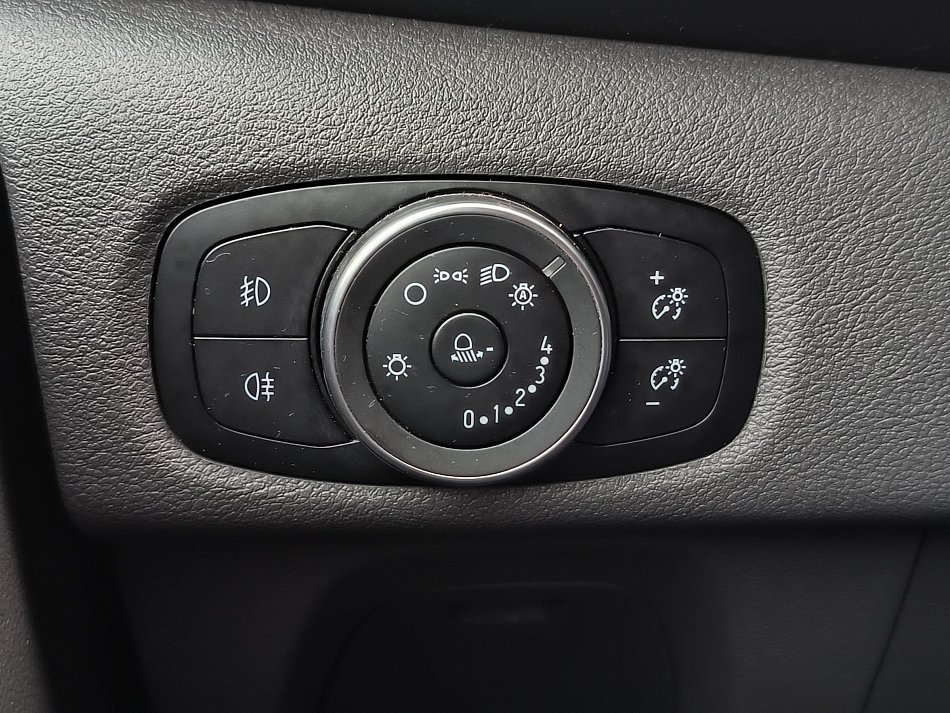 Ford Transit Custom 2.0TDCi Trend 9míst