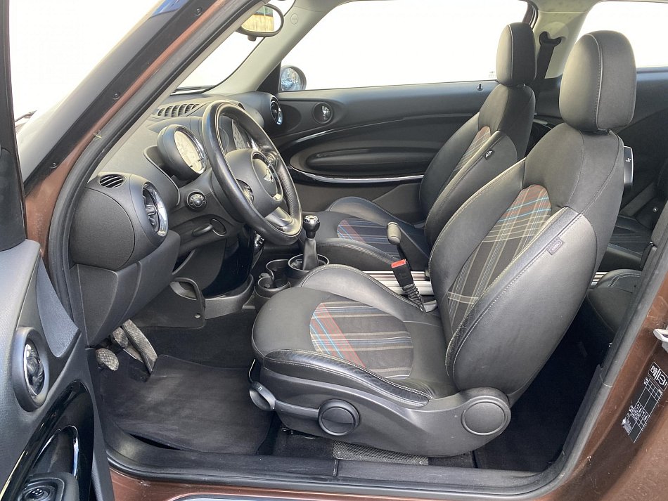 Mini Cooper 1.6i  Paceman