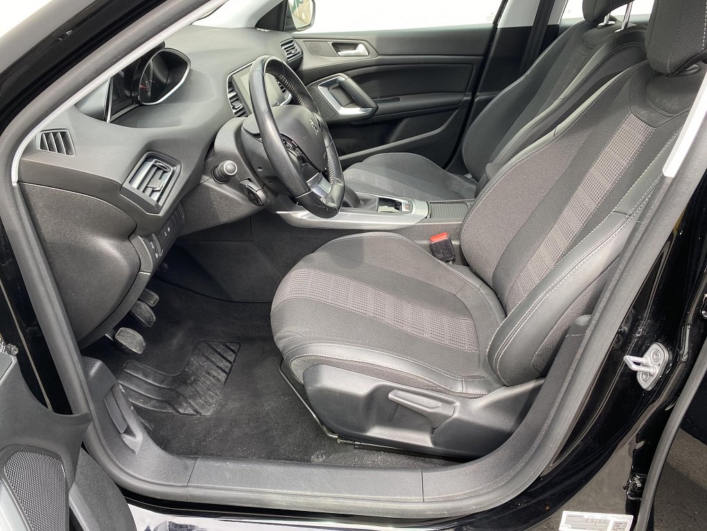 Peugeot 308 1.2PT Allure