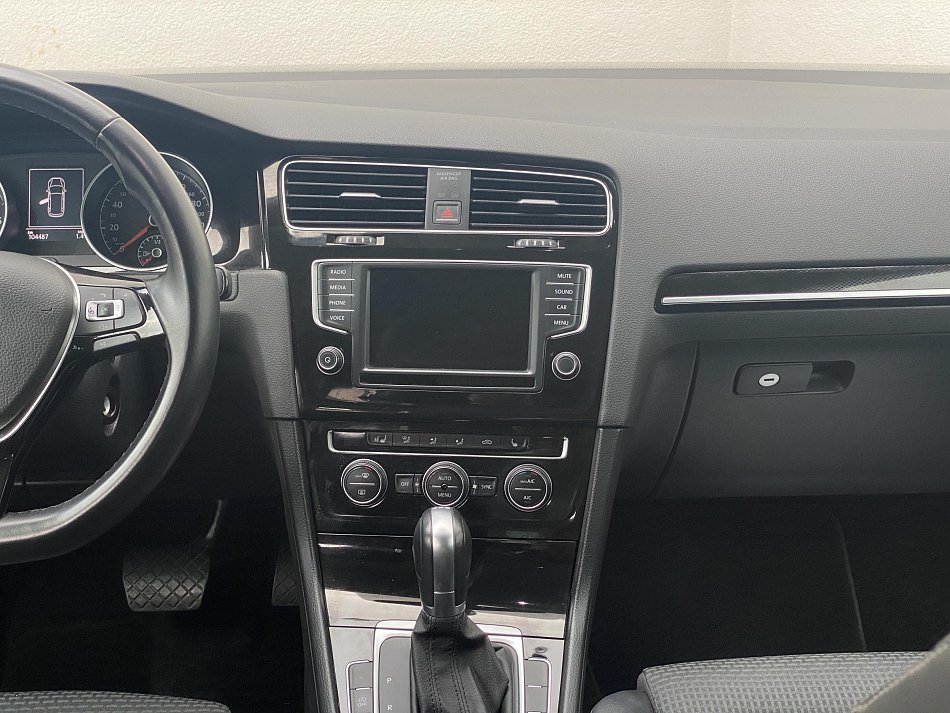 Volkswagen Golf 2.0TDi Highline