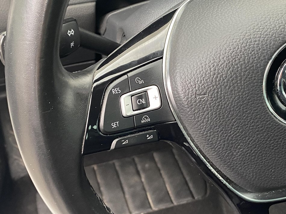 Volkswagen Golf 2.0TDi Highline