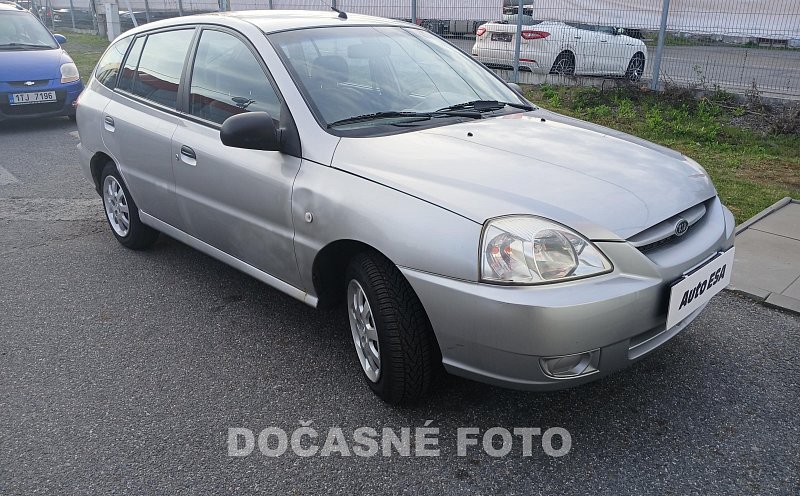 Kia Rio 1.3i 