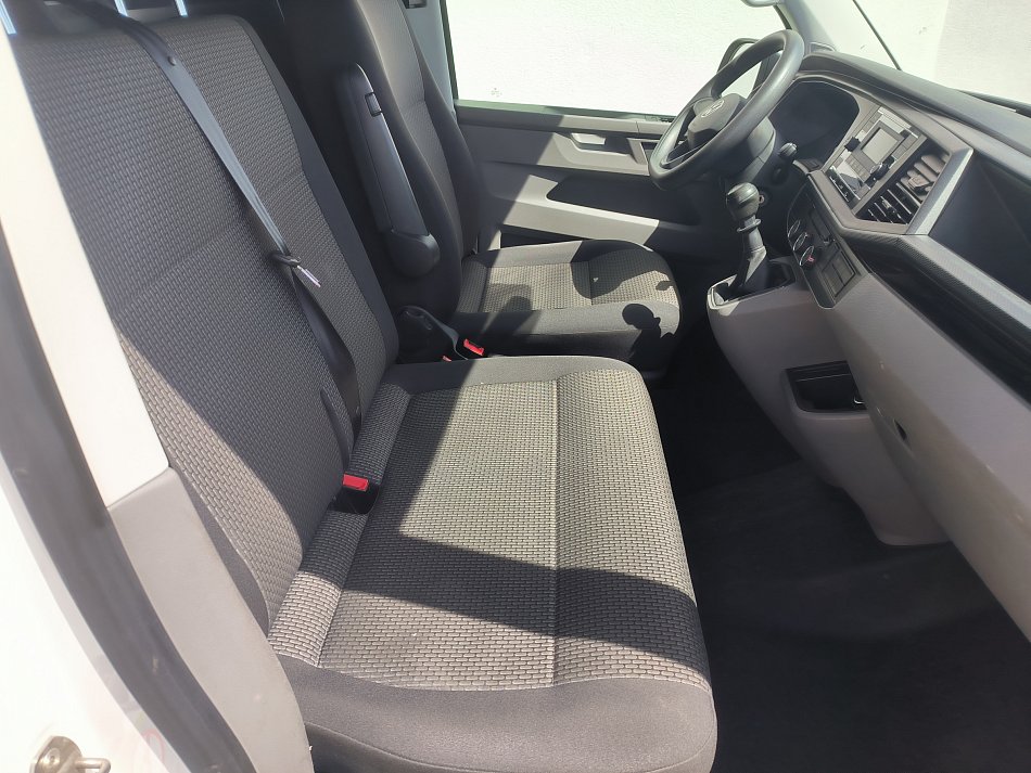 Volkswagen Transporter 2.0TDi  T6.1