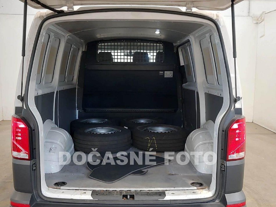 Volkswagen Transporter 2.0TDi  T6.1