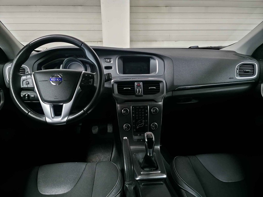 Volvo V40 2.0d 