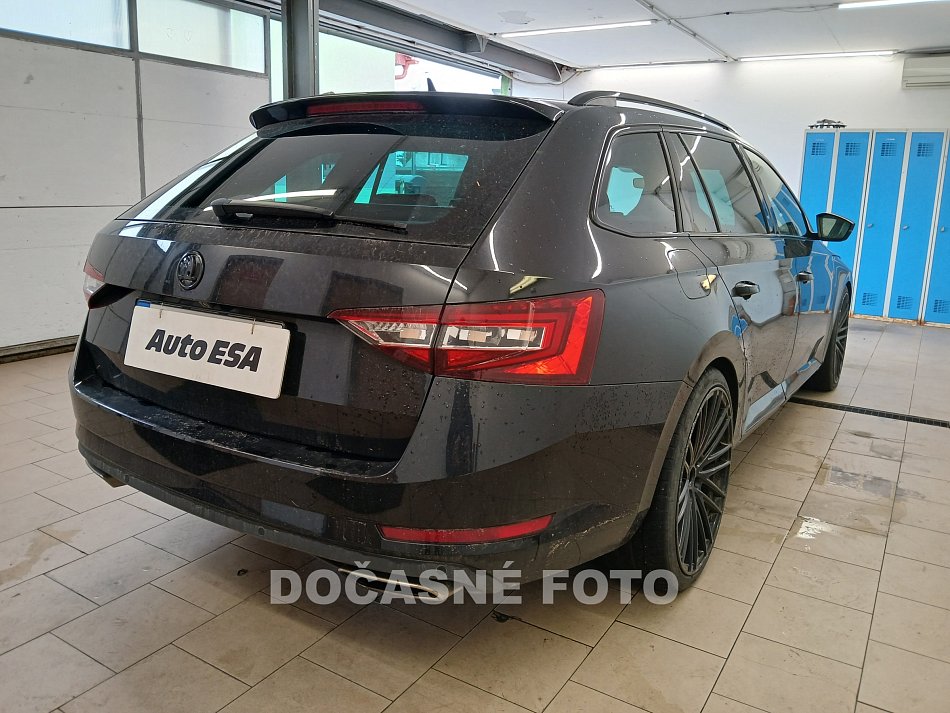 Škoda Superb III 2.0 TSi 