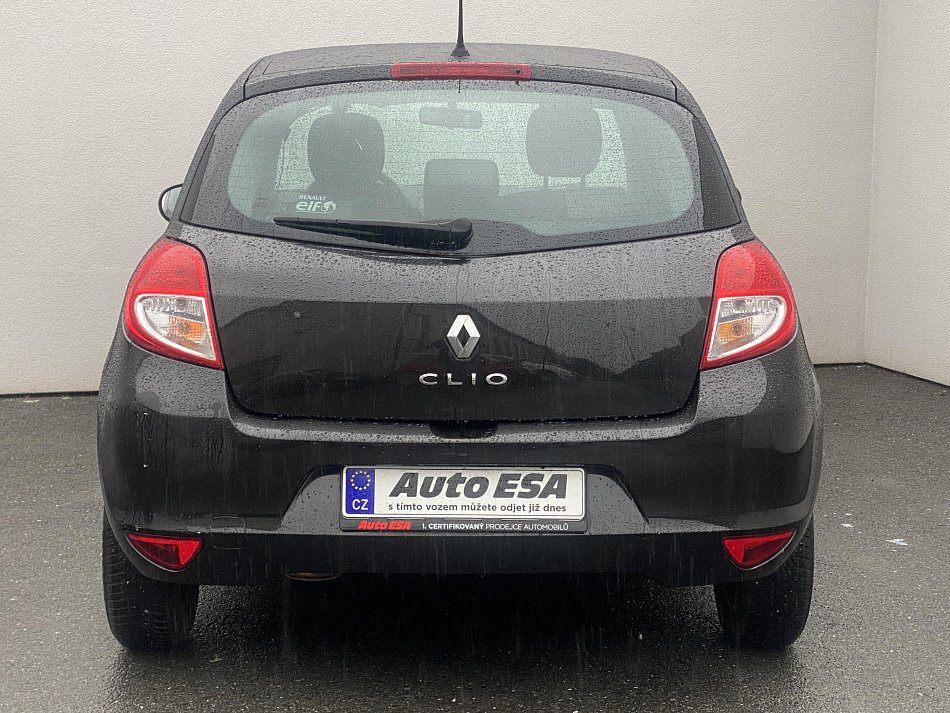 Renault Clio 1.2 i 