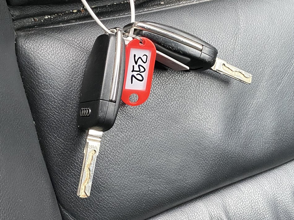 Audi A6 2.0 TDi S-line