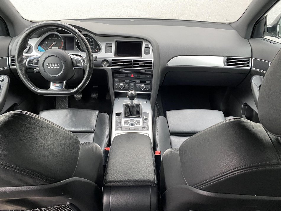 Audi A6 2.0 TDi S-line