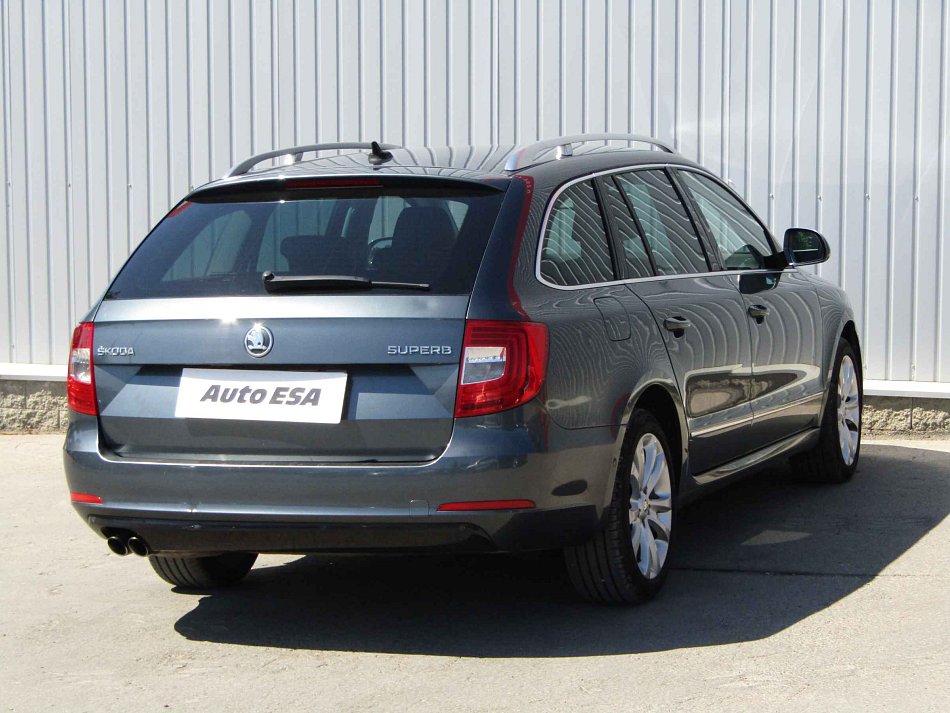 Škoda Superb II 2.0TDi Elegance