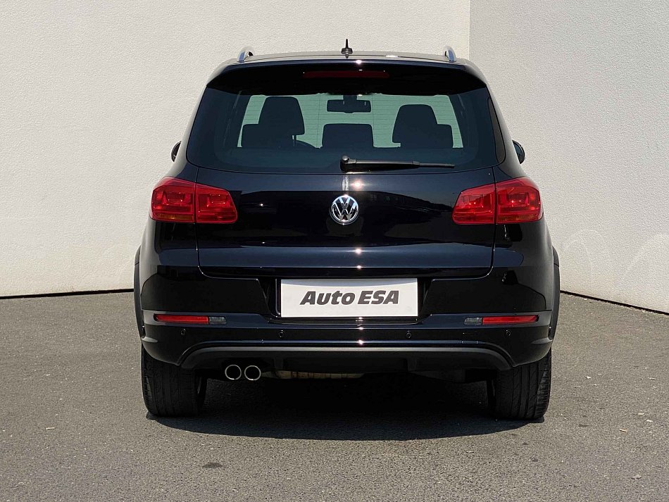 Volkswagen Tiguan 2.0 TSi Sport&Style 4x4 R-line