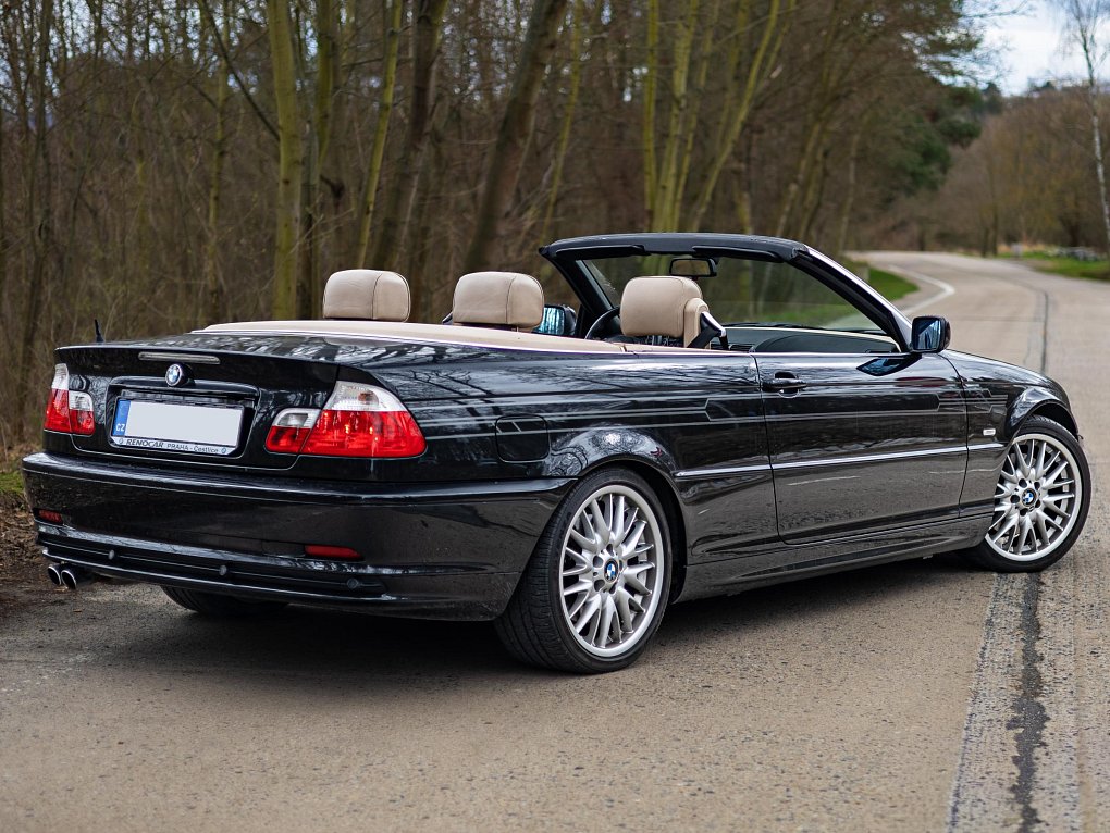 BMW Řada 3 3.0  330Ci Cabrio