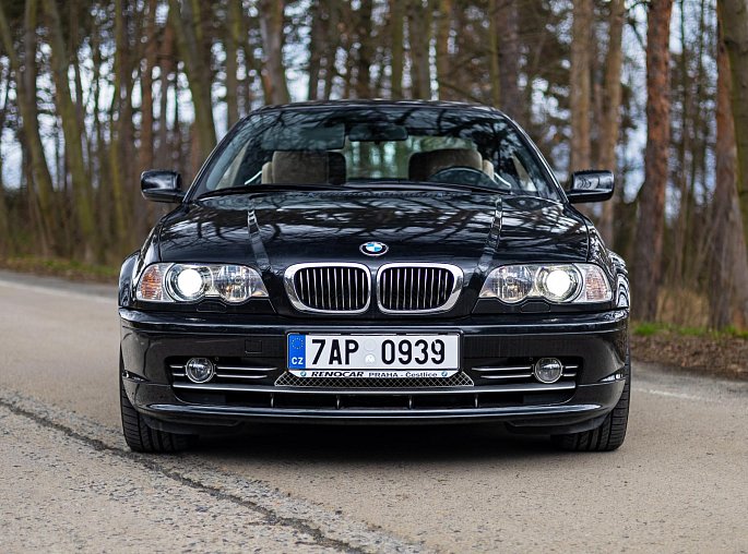 330Ci Steptronic (E46), Black Sapphire Metallic