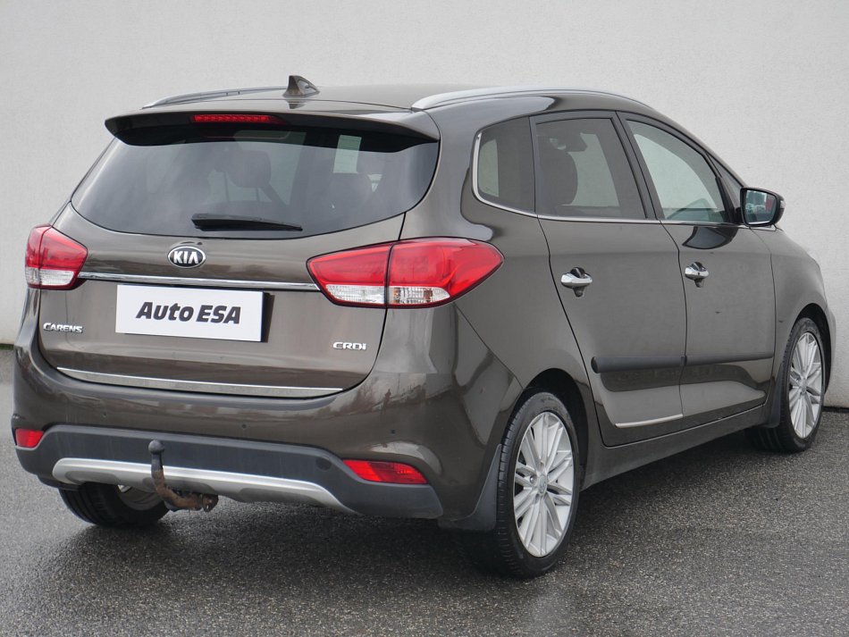Kia Carens 1.7 CRDi 