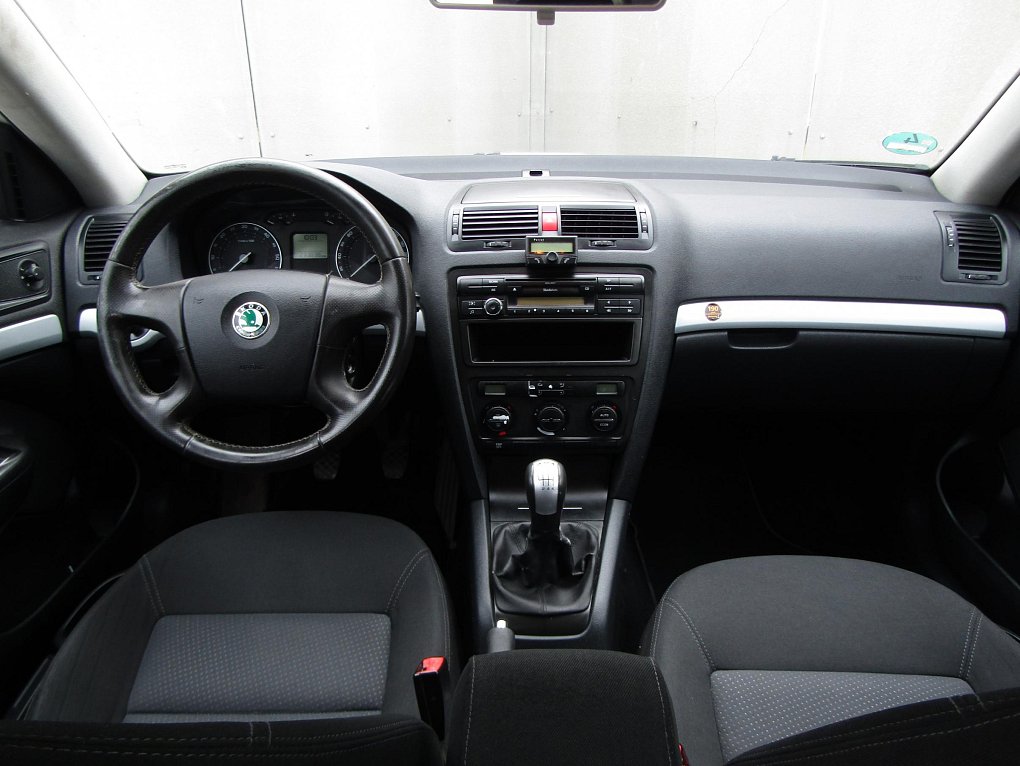 Škoda Octavia II 2.0 TDi  4x4