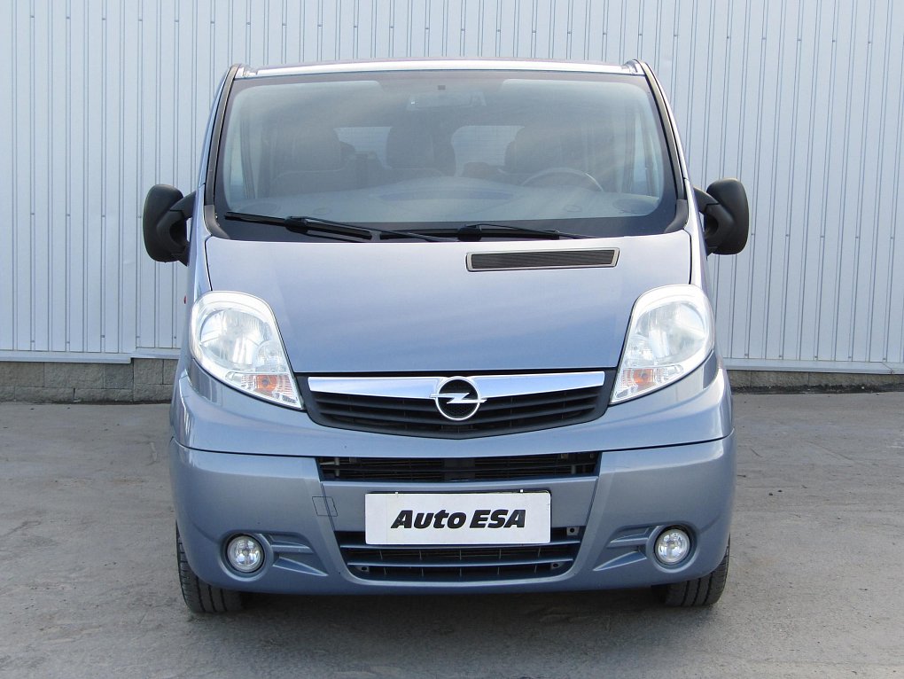 Opel Vivaro 2.0CDTi  L2H1 9míst