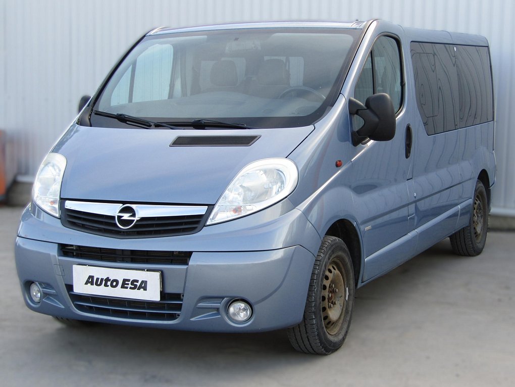 Opel Vivaro 2.0CDTi  L2H1 9míst