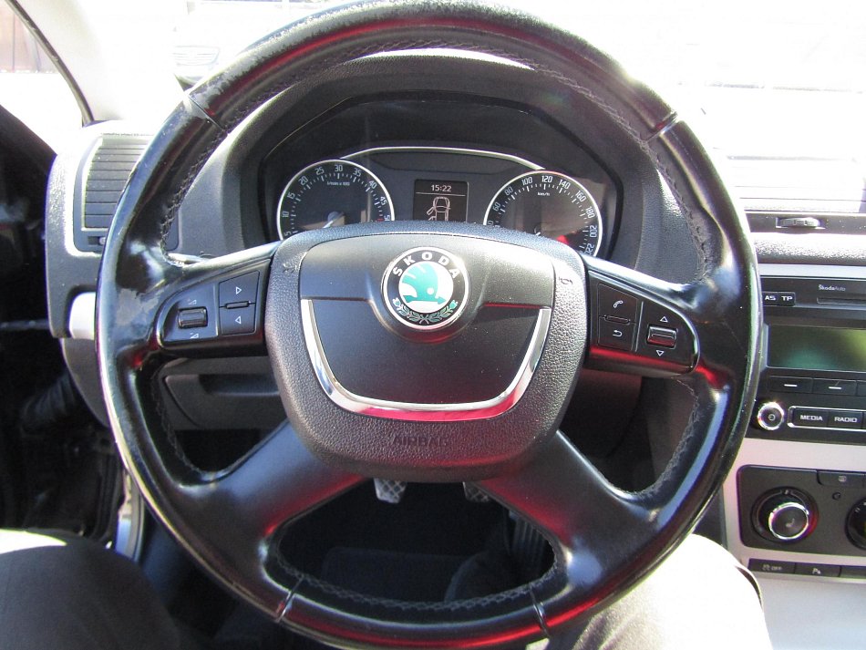 Škoda Octavia II 2.0 TDI Ambiente