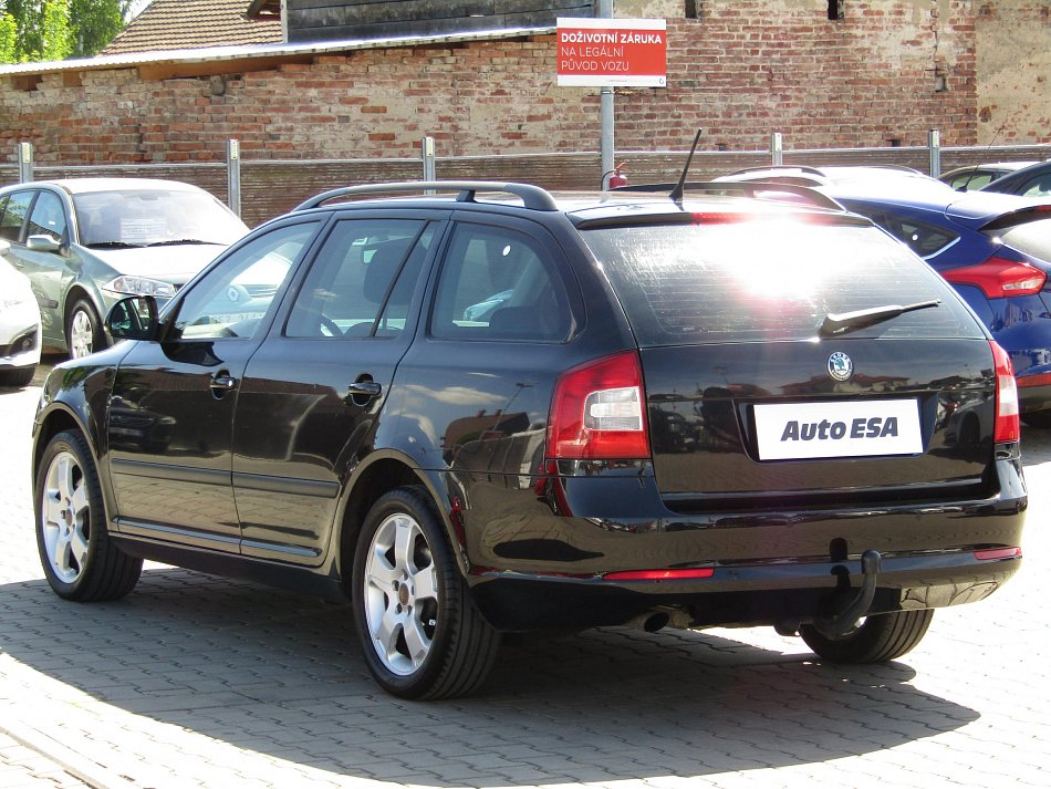 Škoda Octavia II 2.0 TDI Ambiente