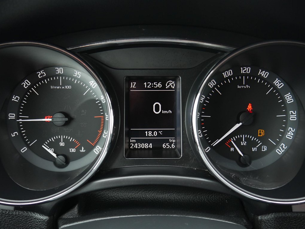 Škoda Superb II 2.0 TDi 