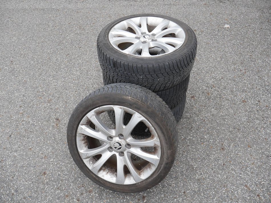 Škoda Superb II 2.0 TDi 