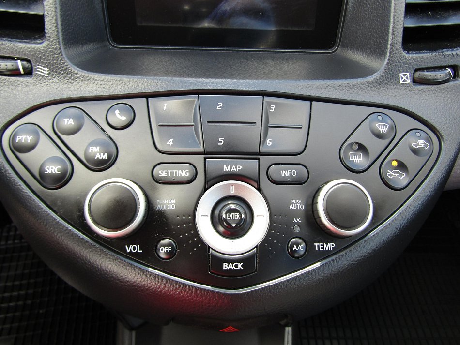 Nissan Primera 1.8 i 