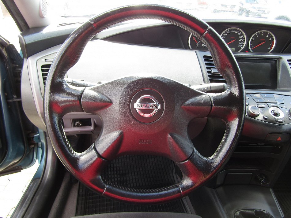 Nissan Primera 1.8 i 