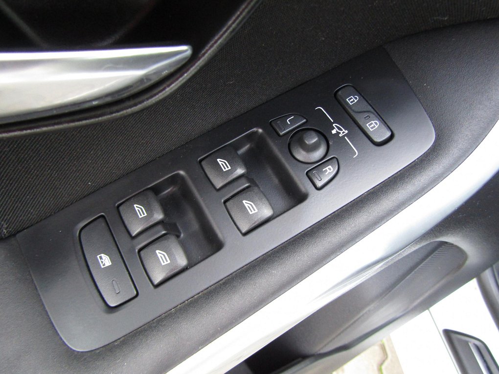Volvo V40 2.0 D 