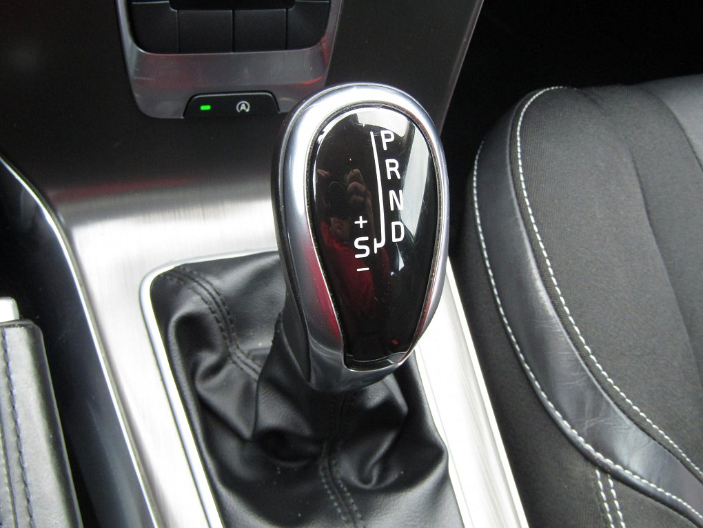 Volvo V40 2.0 D 
