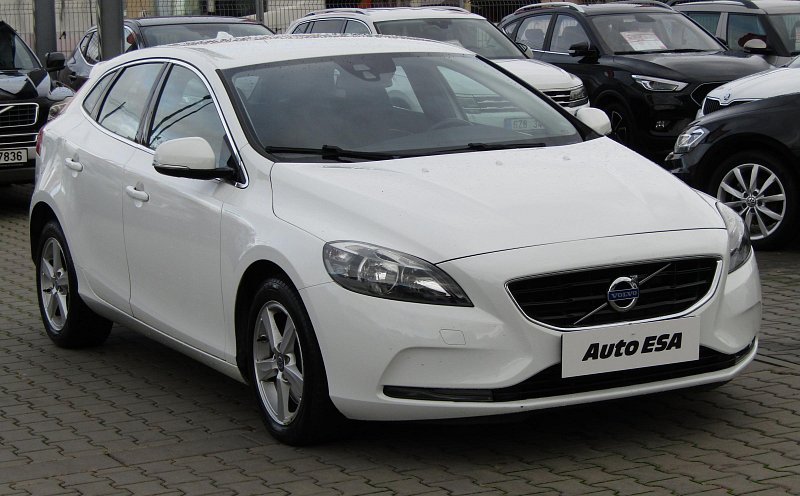 Volvo V40 2.0 D 