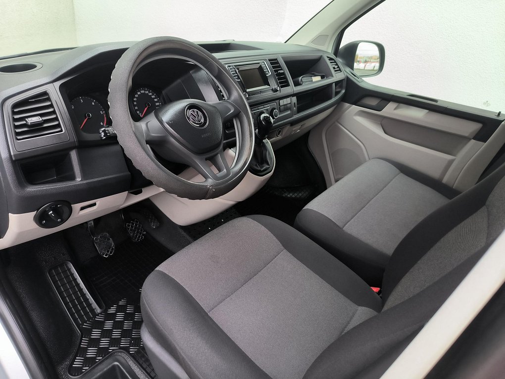 Volkswagen Transporter 2.0TDi 