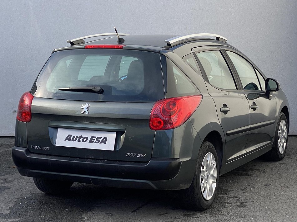 Peugeot 207 1.4i 
