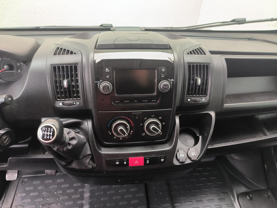 Peugeot Boxer 2.2HDi  L3H2