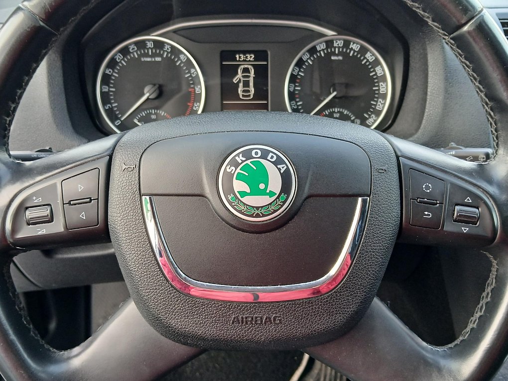 Škoda Octavia II 1.6 TDi Family