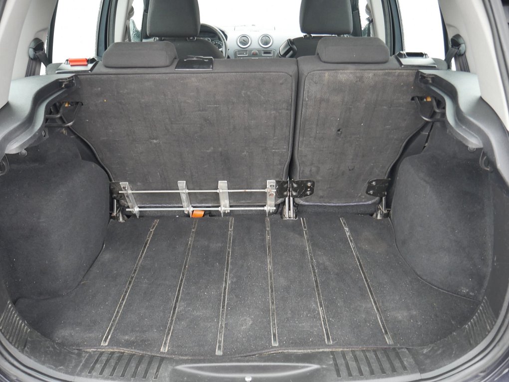 Ford Fusion 1.6i 