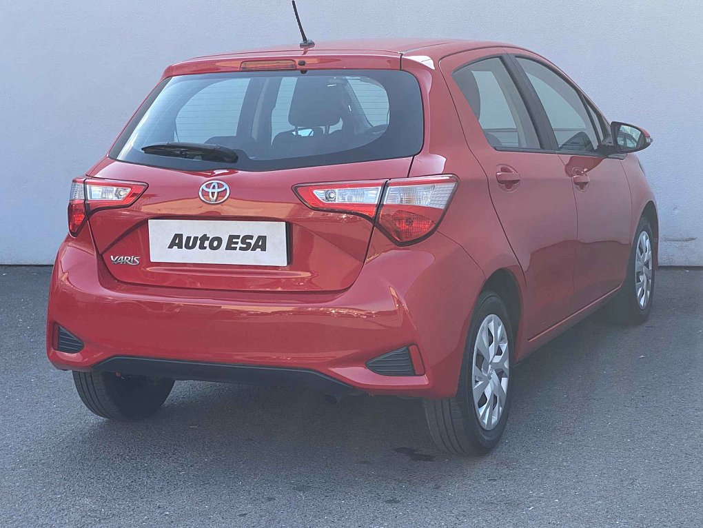 Toyota Yaris 1.5 VVT-i Dynamic