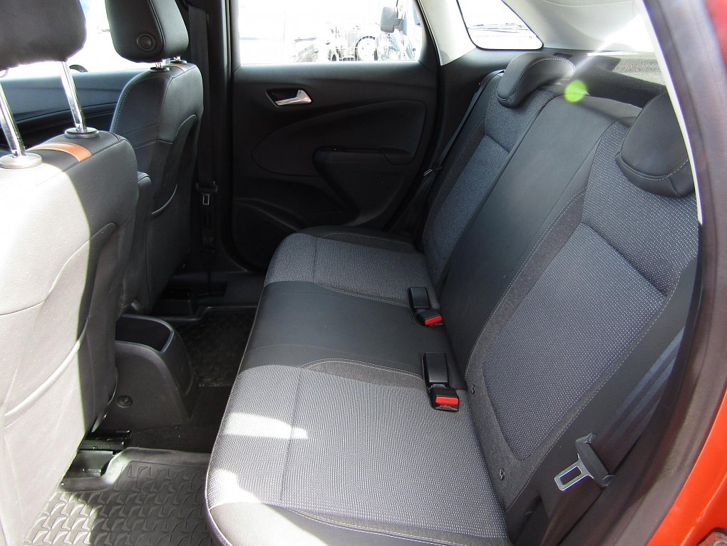 Opel Crossland 1.2 T Elegance