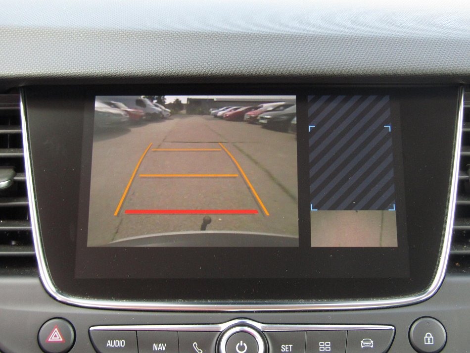 Opel Crossland 1.2 T Elegance