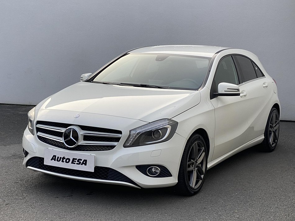 Mercedes-Benz Třída A 1.6 i  A180