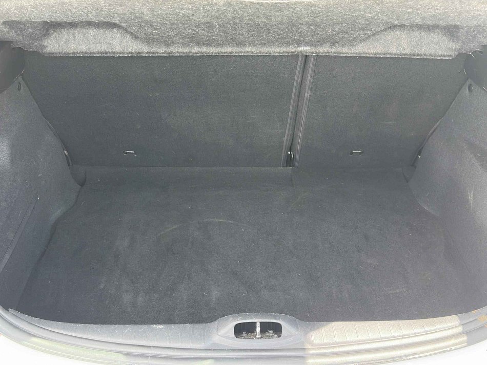 Peugeot 208 1.2PT 