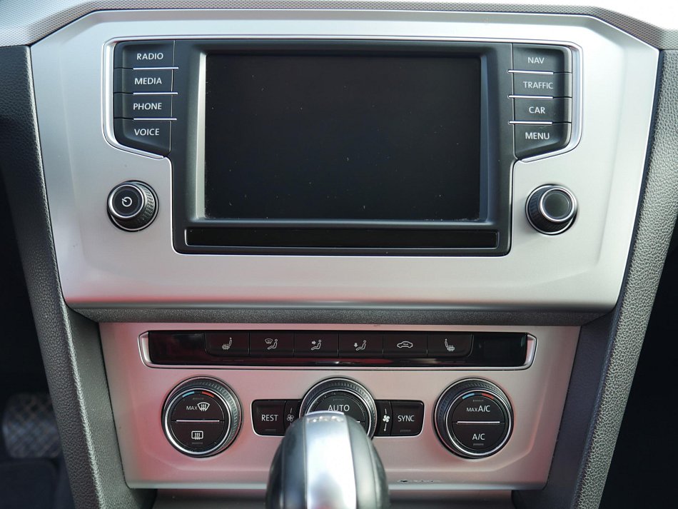 Volkswagen Passat 2.0TDi 