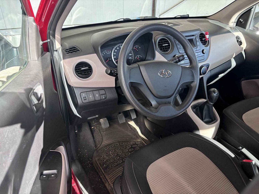 Hyundai I10 1.0i 