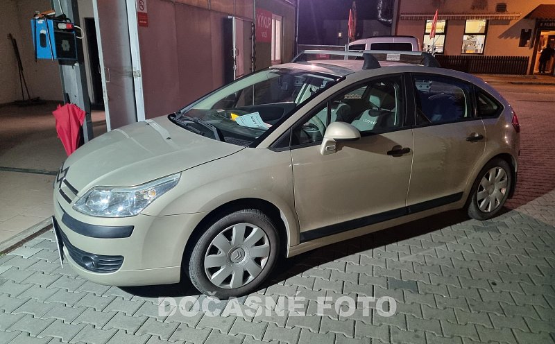 Citroën C4 1.6i 16V 